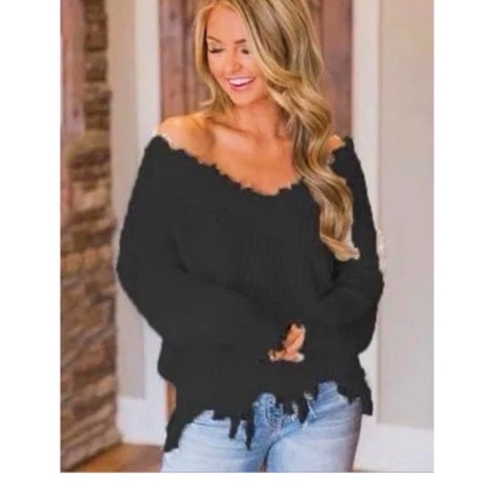 Boutique Black Distressed Sweater Top - Picture 5 of 9